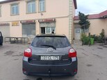 Toyota Auris-2