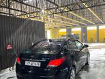 Hyundai Accent-5