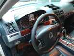 Volkswagen Touareg-13