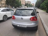 Volkswagen Golf-2