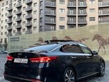 Kia K5-12