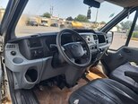 Ford Transit-10