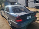 Mercedes C 200-9