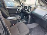 Toyota Land Cruiser Prado-9