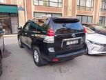 Toyota Land Cruiser Prado-11