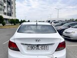 Hyundai Accent-2