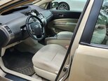 Toyota Prius-16