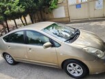 Toyota Prius-2