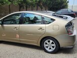 Toyota Prius-4