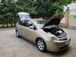Toyota Prius-9