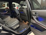 BMW X7-43
