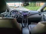 Hyundai Elantra-3