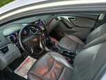 Hyundai Elantra-7