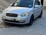 Hyundai Accent-2