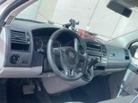 Volkswagen Transporter-11