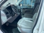 Volkswagen Transporter-14