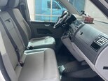 Volkswagen Transporter-10