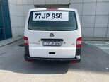 Volkswagen Transporter-2