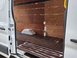Ford Transit-15