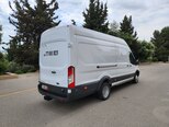 Ford Transit-7