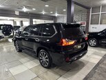 Lexus LX 450d-5