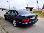 Mercedes E 320-7