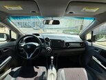 Honda Insight-13