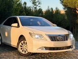 Toyota Camry-8