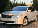 Toyota Camry-7