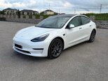 Tesla Model 3-1