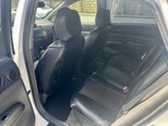 Toyota Prius-12