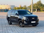 Cadillac Escalade-2
