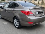 Hyundai Accent-2