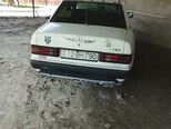 Mercedes 190-2