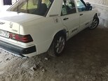 Mercedes 190-10