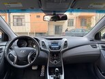 Hyundai Elantra-4