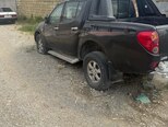 Mitsubishi L200-7