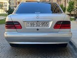 Mercedes E 240-8