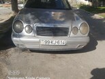 Mercedes E 220-10