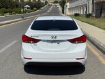 Hyundai Elantra-2
