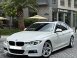 BMW 330-1