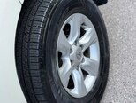 Toyota Land Cruiser Prado-6