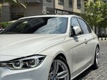 BMW 330-11