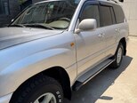 Toyota Land Cruiser-8