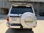 Toyota Land Cruiser-2