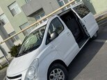 Hyundai H-1-12