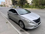 Hyundai Sonata-1