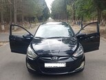 Hyundai Accent-2