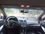 Hyundai Accent-12