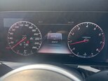 Mercedes E 300-19